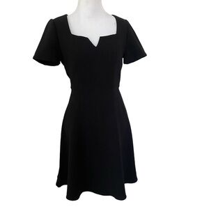 NOTCH NECK BLACK DRESS 7 SHORT SLEEVE JUNIORS FIT AND FLARE LBD NWT